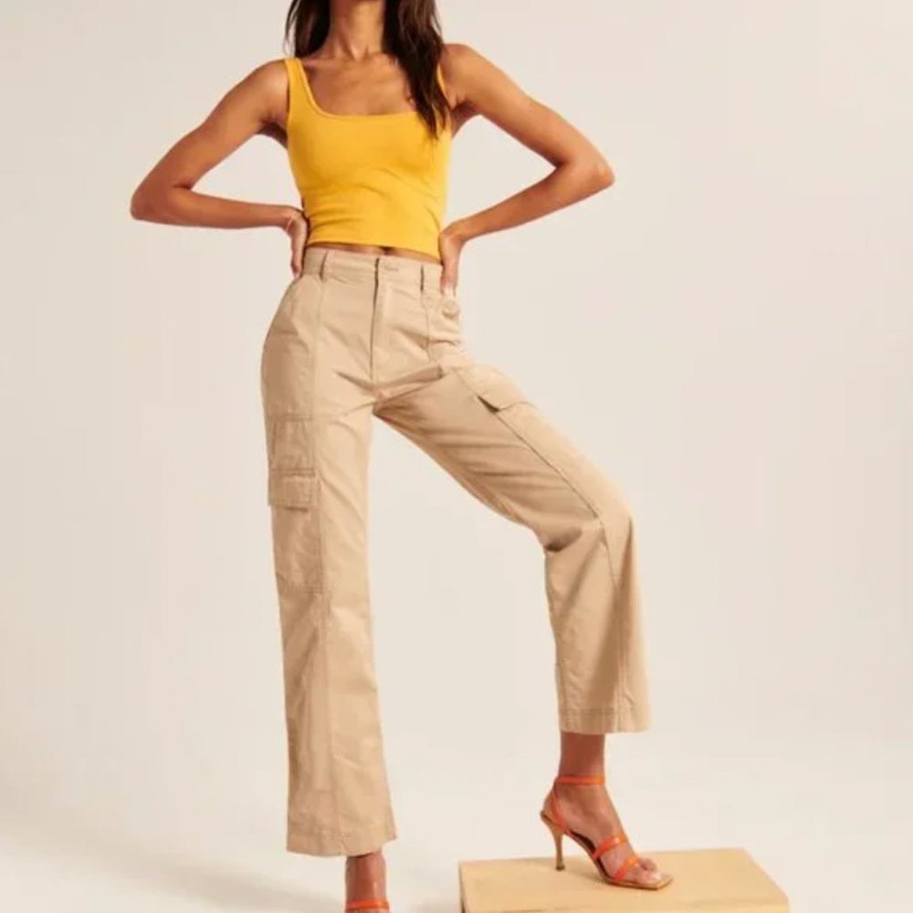 NEW Abercrombie & Fitch Relaxed Utility Pants in Tan - 28 Short